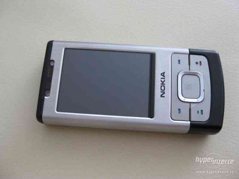 Nokia 6500s z r.2007 - výsuvné telefony s kovovými kryty - foto 11