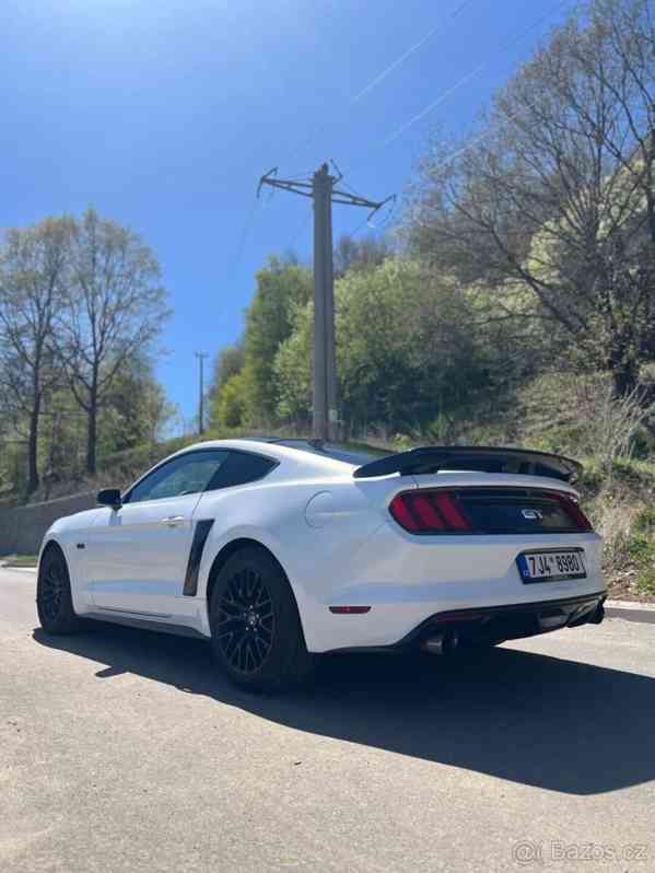 Ford Mustang 5,0   V8 GT | 324 kW | Automat - foto 7