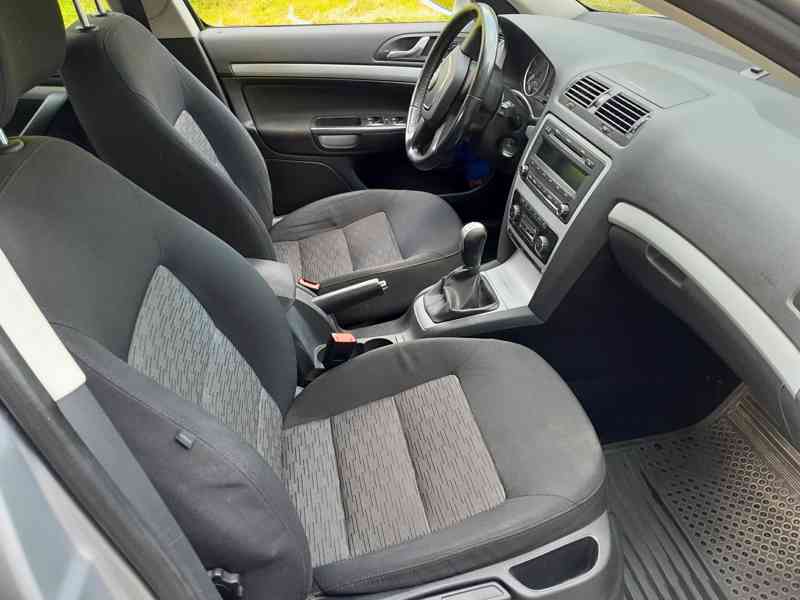 prodám Škoda Octavia 2 1,2 TSI 77Kw - foto 6