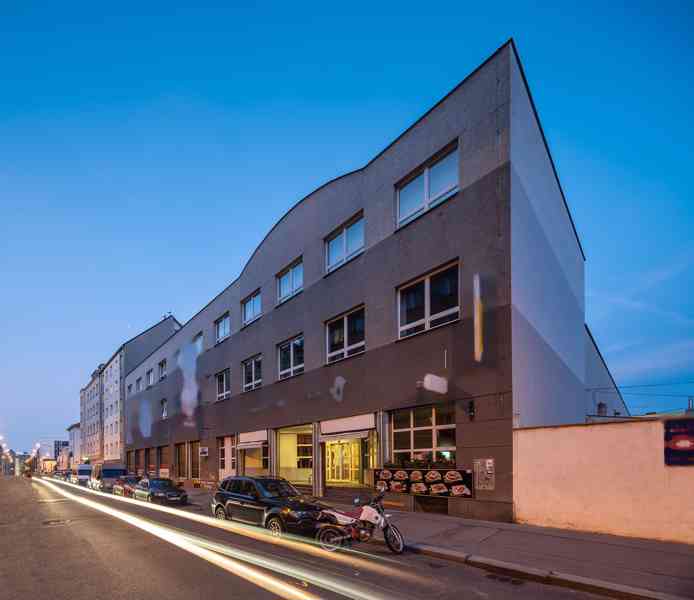 Nájem kanceláří 93 m2, 3.patro,  PRAHA 8 HARFA  (u O2 ARENY) - foto 7