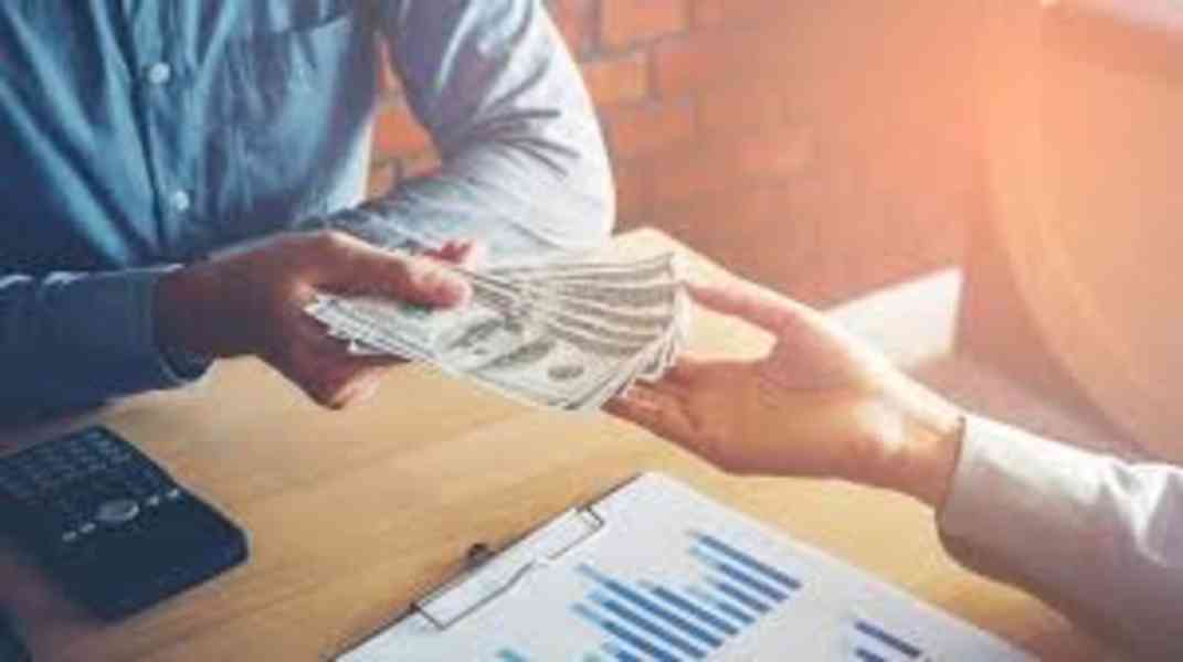 Nevratná finanční pomoc - foto 3