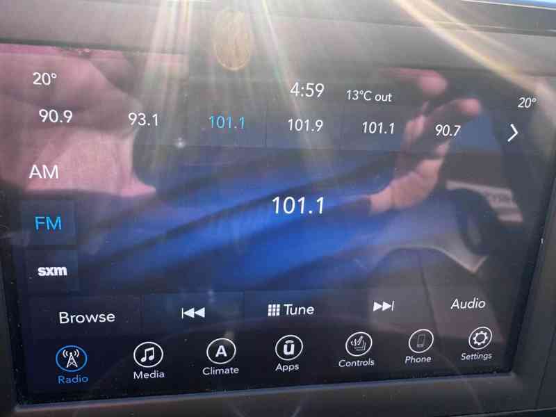 Chrysler Pacifica 3,6 RU Touring L Kůže 2018 DPH - foto 17