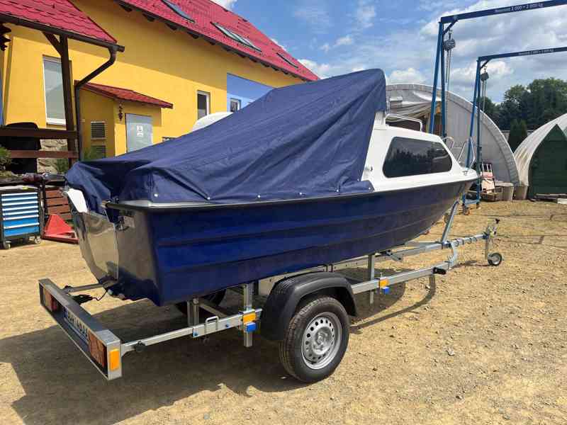 India 431 laminátový motorový člun, bez motoru - NOVÝ! - foto 6