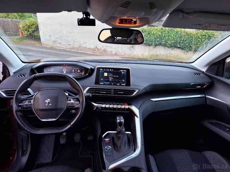Peugeot 5008 1,2   PureTech 130k , 7 míst , 2021 - foto 12