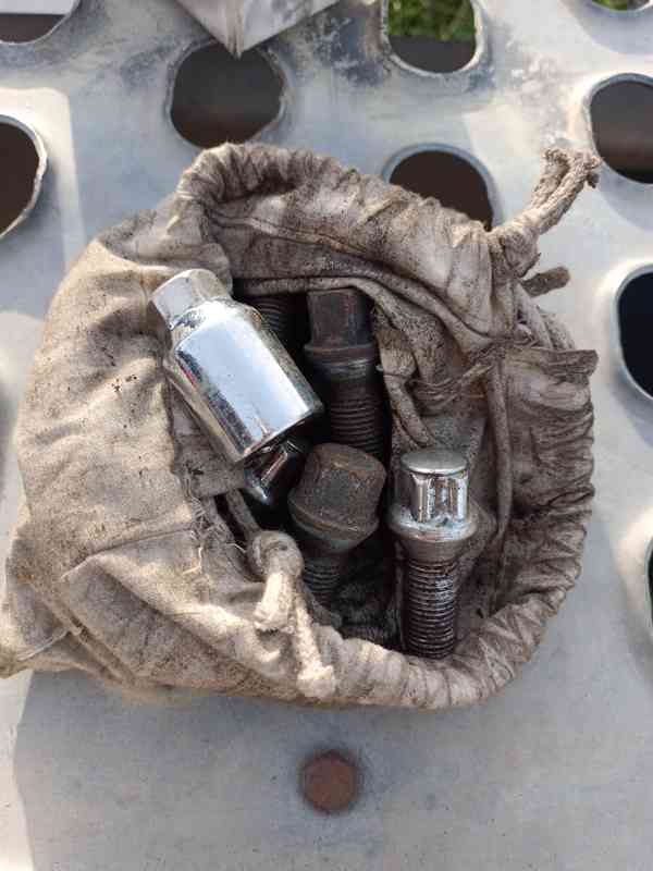 Elektrony 5x112 ,7J x 16", ET40 - foto 11