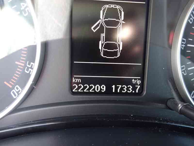 Škoda Octavia 1.6 TDI Combi r.v.2011 2.Maj.Koupeno v ČR - foto 7