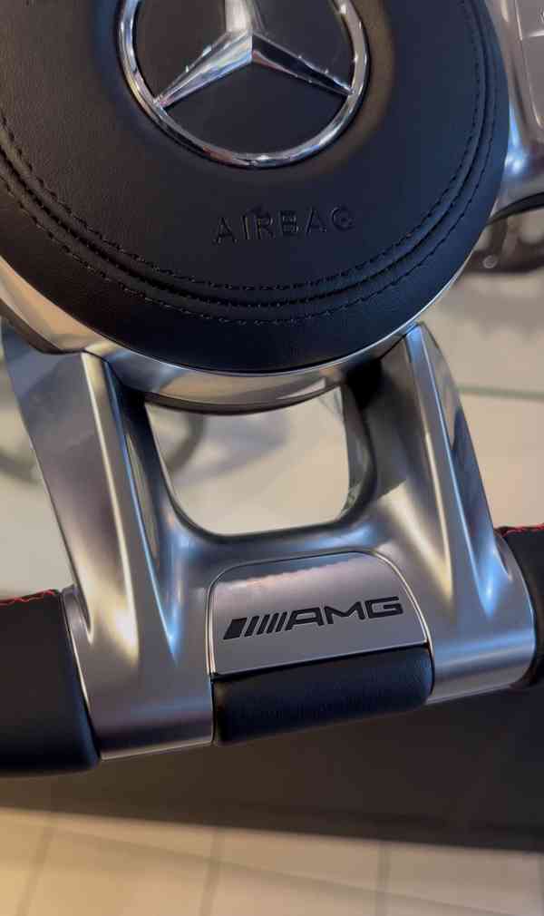 MERCEDES BENZ AMG - VOLANT (KUZE) - foto 3