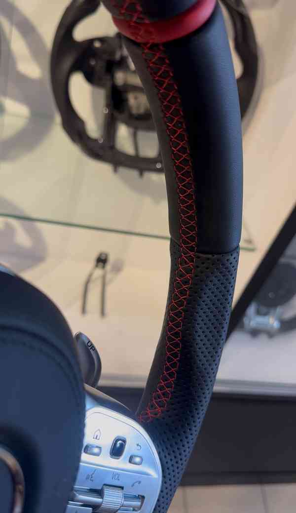 MERCEDES BENZ AMG - VOLANT (KUZE) - foto 4