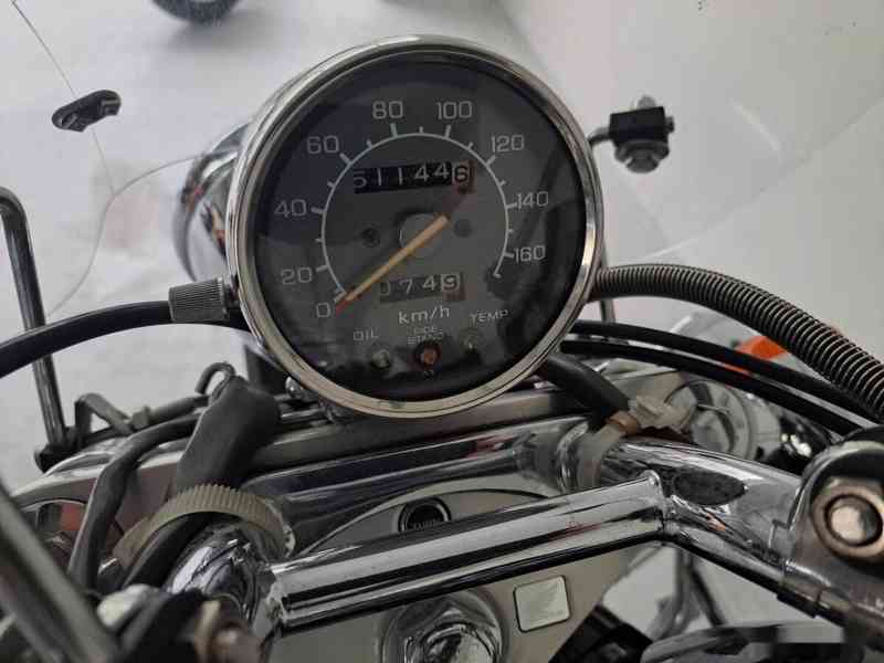 Honda VT 600 Shadow - foto 8