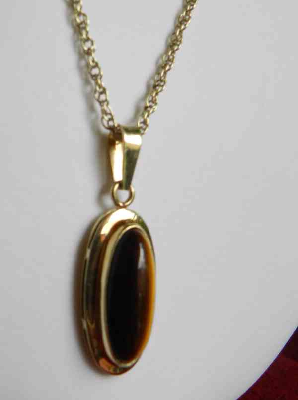 Sada zlatých šperků s Tygřím okem v Art deco stylu . - foto 6