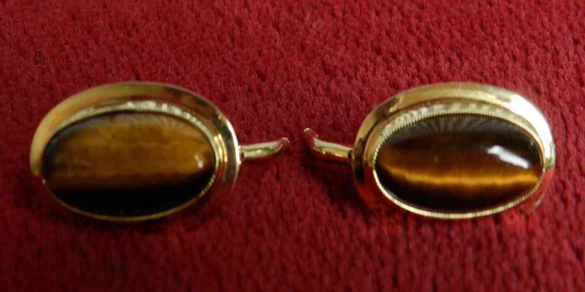 Sada zlatých šperků s Tygřím okem v Art deco stylu . - foto 13