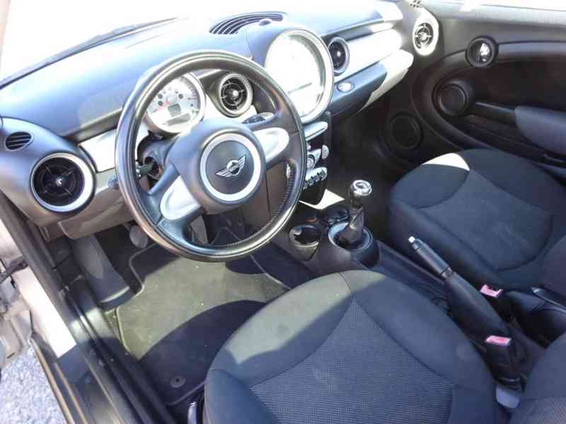 Mini Cooper 1.4i r.v.2007 (70 kw) - foto 5