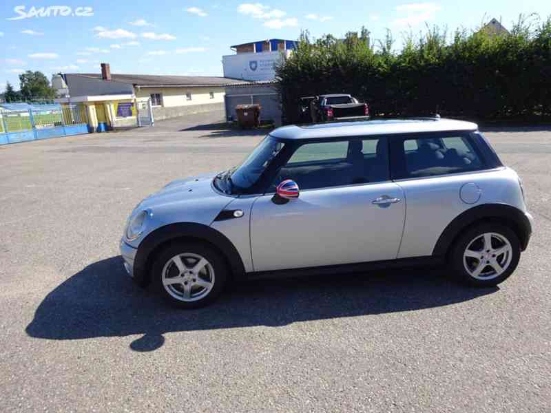 Mini Cooper 1.4i r.v.2007 (70 kw) - foto 2