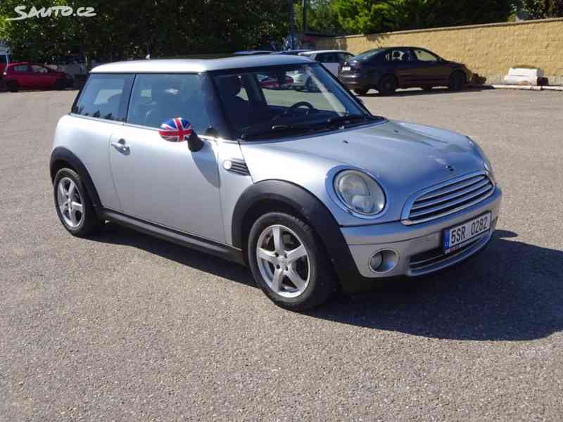 Mini Cooper 1.4i r.v.2007 (70 kw) - foto 1