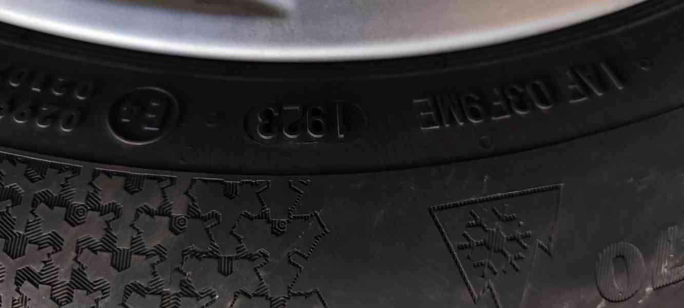 Continental WinterContact TS 870 205/55 R16 - foto 3