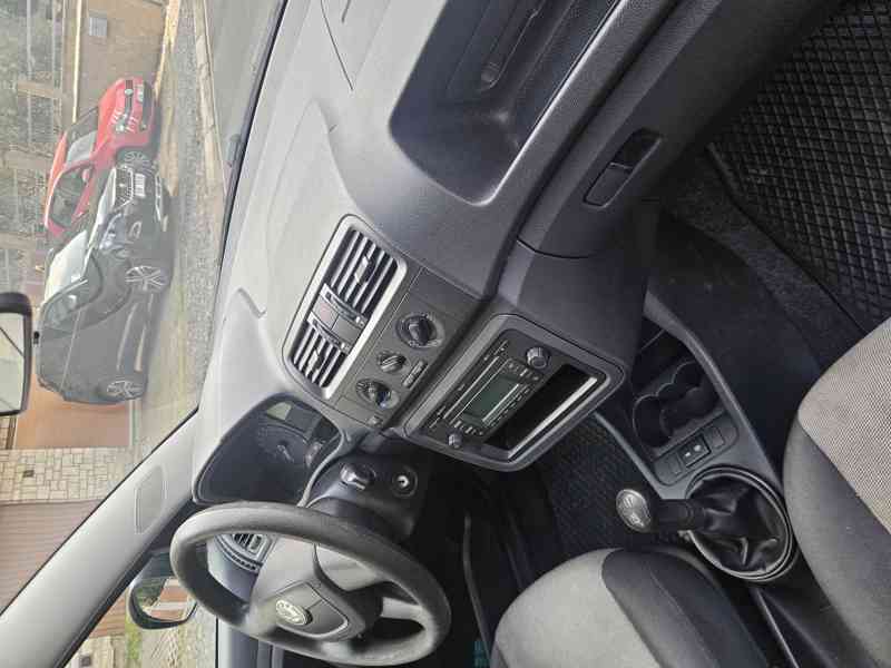 Škoda Fabia Combi 1.6 TDI r.v.2012 nová STK  - foto 7