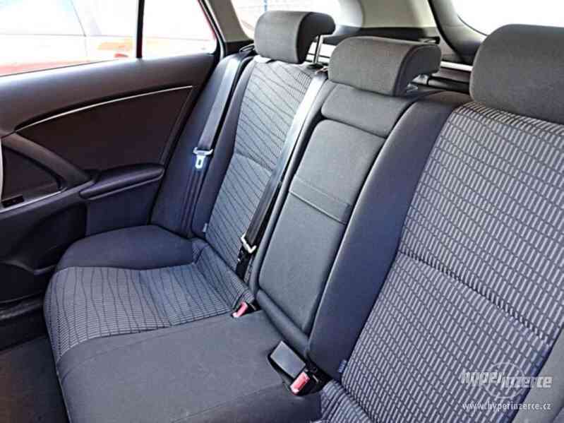 Toyota Avensis Kombi Edition 1,8i benzín 108kw - foto 13