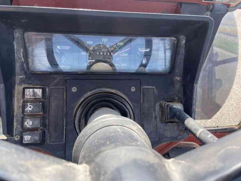 Tractor Fiat 90-90 - foto 6