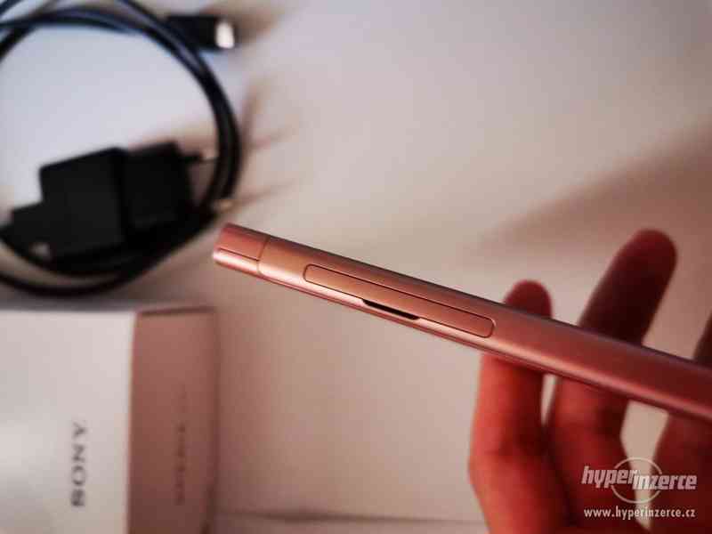 Sony Xperia XA1 Dual SIM, 32GB, růžová barva - foto 5