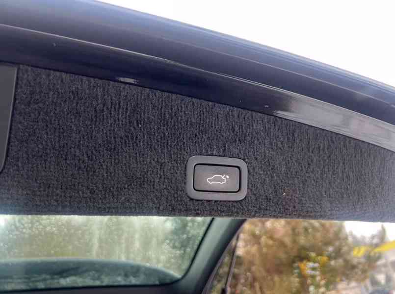 Volvo XC60 2.4D 4x4 Momentum 120kw - foto 17