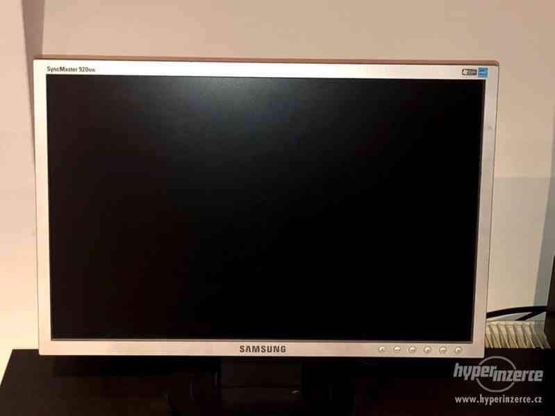 19" LCD Monitor SAMSUNG v naprostém pořádku! - foto 2