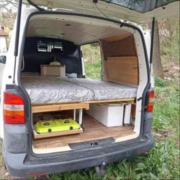 Volkswagen Transporter 1,9   T5/12.2008, přestavěný na obyt - foto 2