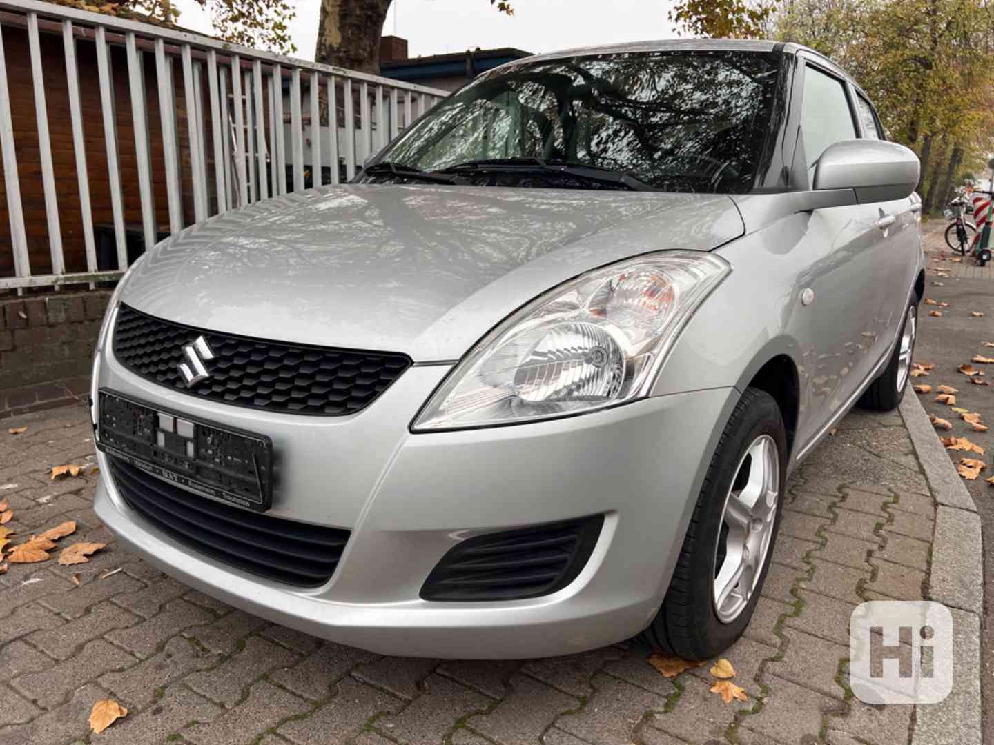 Suzuki Swift 1.2i Club 4x4 benzín 69kw - foto 1