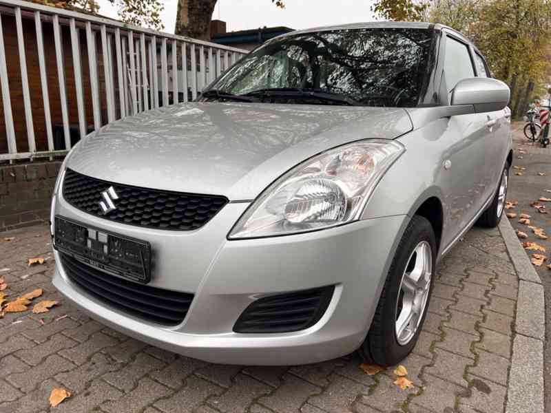 Suzuki Swift 1.2i Club 4x4 benzín 69kw - foto 1