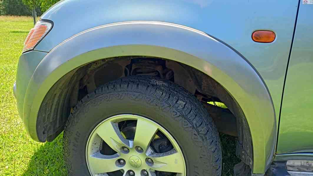 Mitsubishi L200 - foto 9
