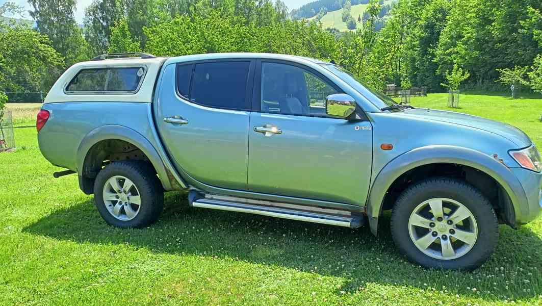 Mitsubishi L200 - foto 1