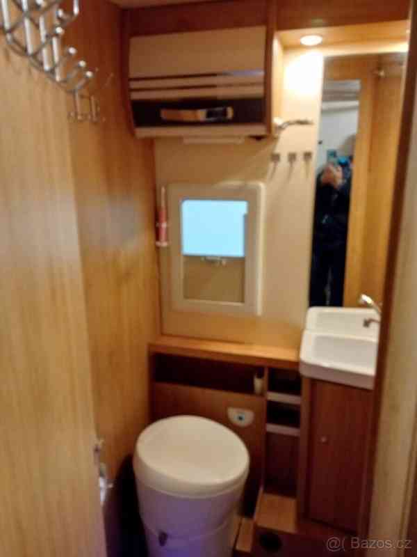 Ford Transit 2,0   Obytný CI Horon 83 XT,2022 - foto 13