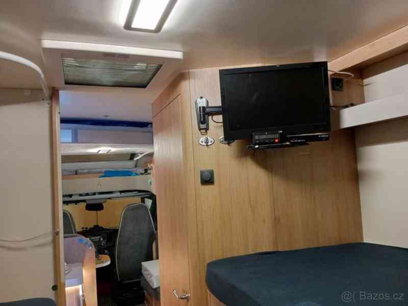 Ford Transit 2,0   Obytný CI Horon 83 XT,2022 - foto 9