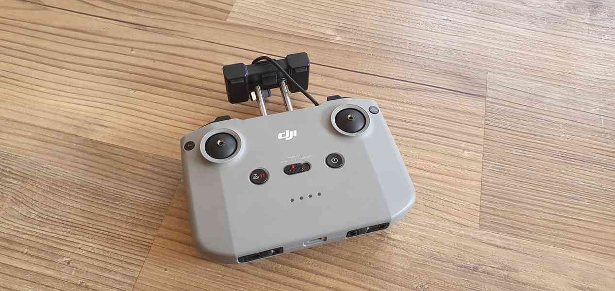 DJI Mini 3 Pro Fly More Combo - foto 3