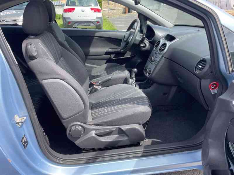Opel Corsa, 1,2 59 kW, SERVISKA - foto 18