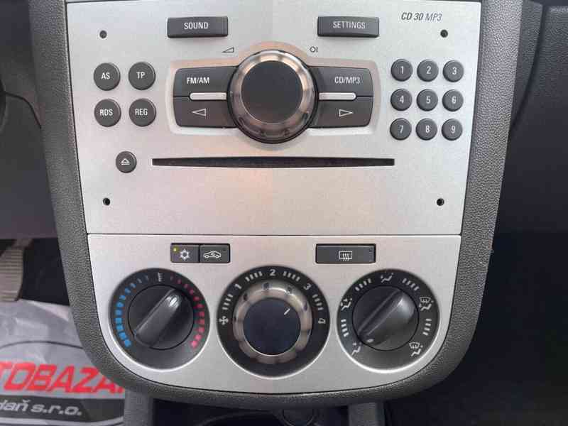 Opel Corsa, 1,2 59 kW, SERVISKA - foto 16