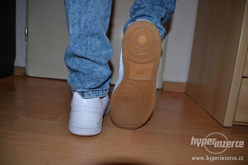 Prodám dámské tenisky Nike - foto 3