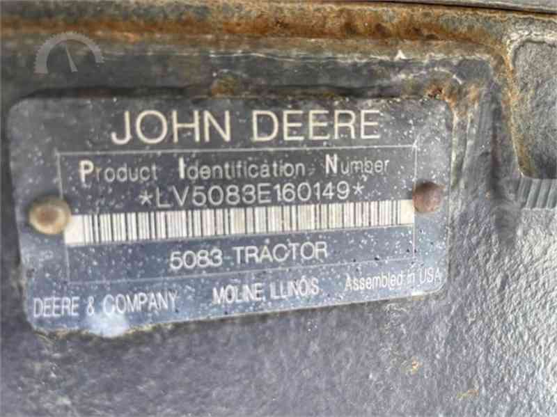 Traktor JOHN DEERE 5083E - foto 7