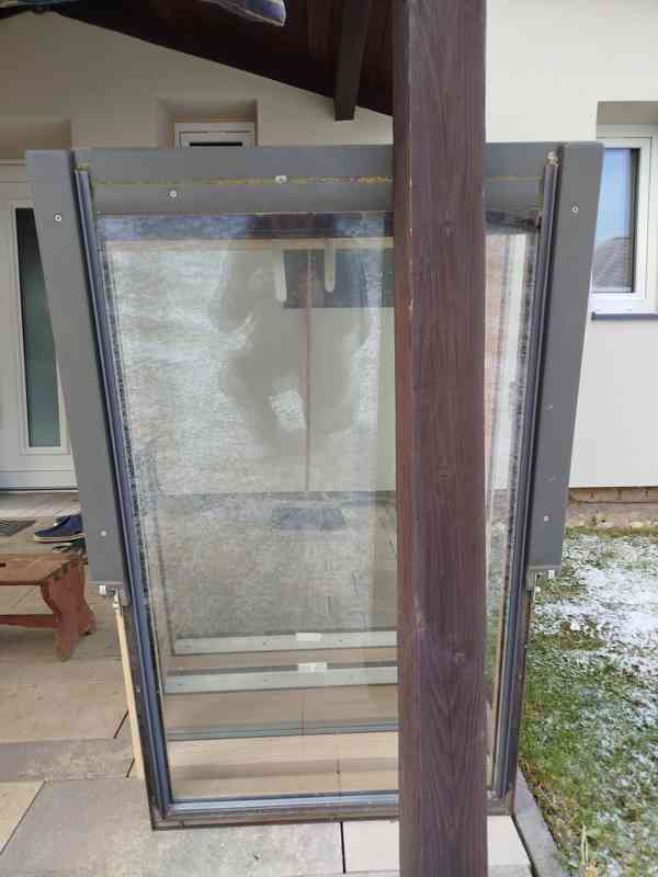 Střešní okna Fakro použitá  - foto 3