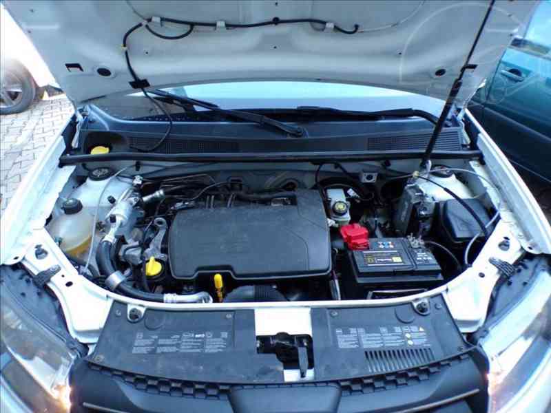 Dacia Sandero 1,2 i KLIMA - foto 14