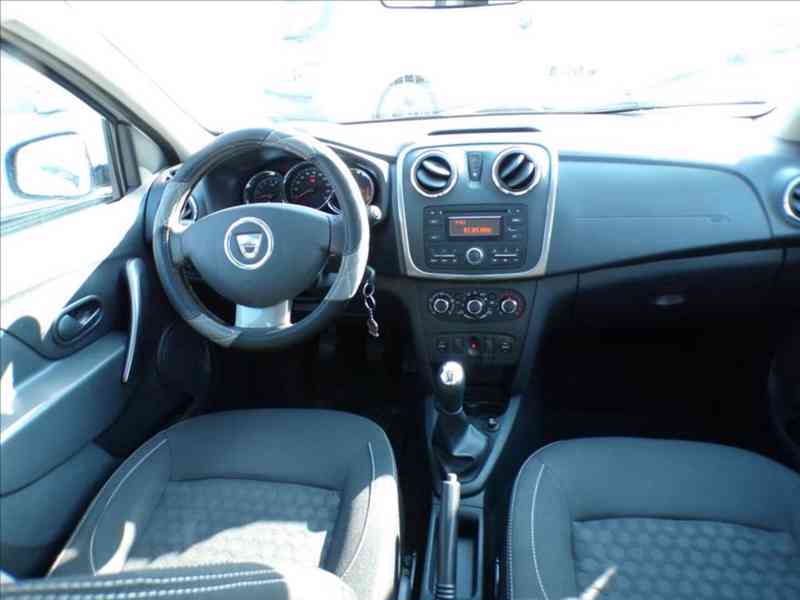 Dacia Sandero 1,2 i KLIMA - foto 5