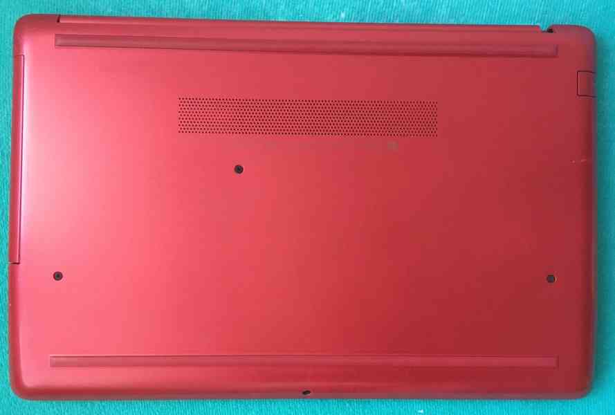 Prodam funkcni notebook HP 15-db0032nc - foto 4