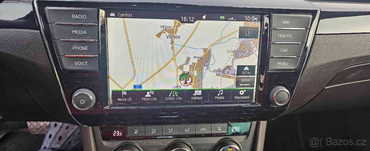 Škoda Superb 2,0   III L&K Combi 4x4 9/2016 - foto 15