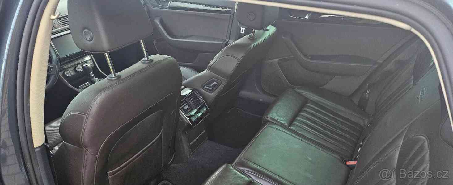Škoda Superb 2,0   III L&K Combi 4x4 9/2016 - foto 12