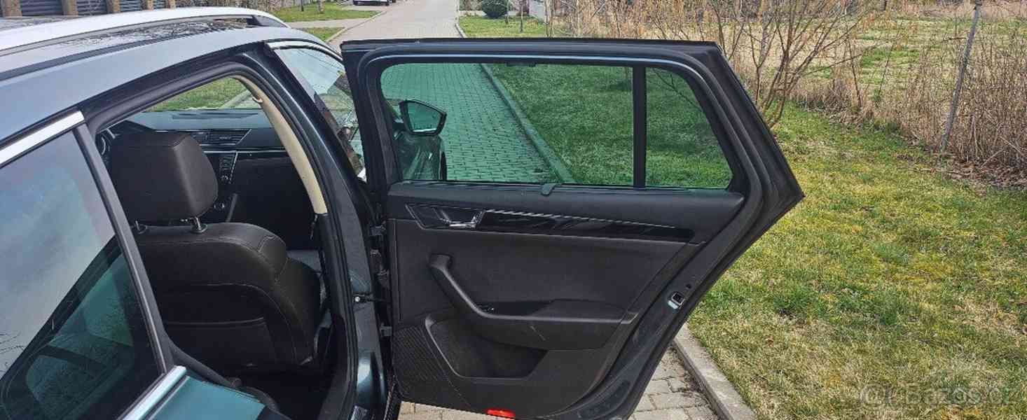Škoda Superb 2,0   III L&K Combi 4x4 9/2016 - foto 9