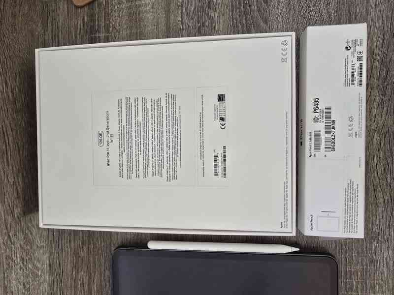 Apple iPad Pro 11" (2020) 128GB + Apple Pencil 2 + Obal - foto 3