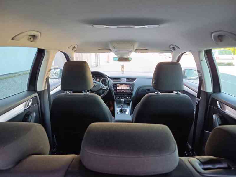 ŠKODA Octavia Combi 1,5TSI Style Plus DSG  - foto 21