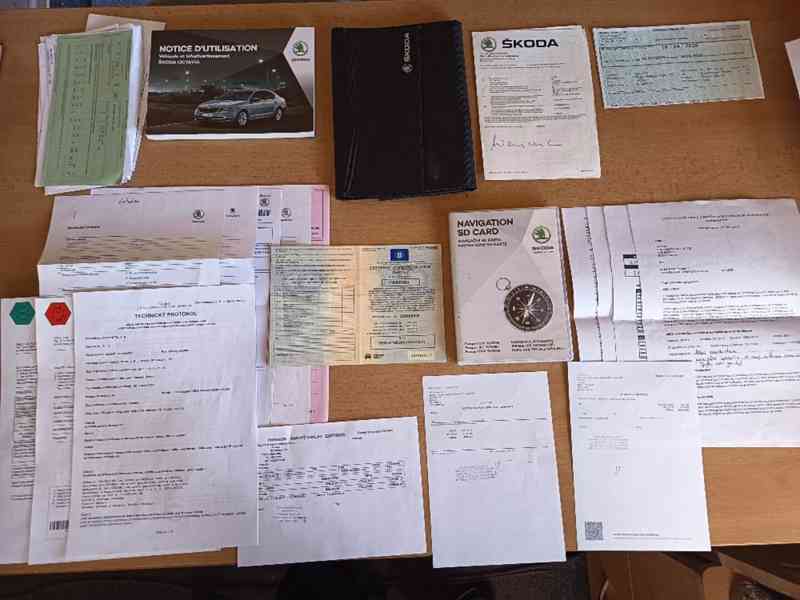 ŠKODA Octavia Combi 1,5TSI Style Plus DSG  - foto 23