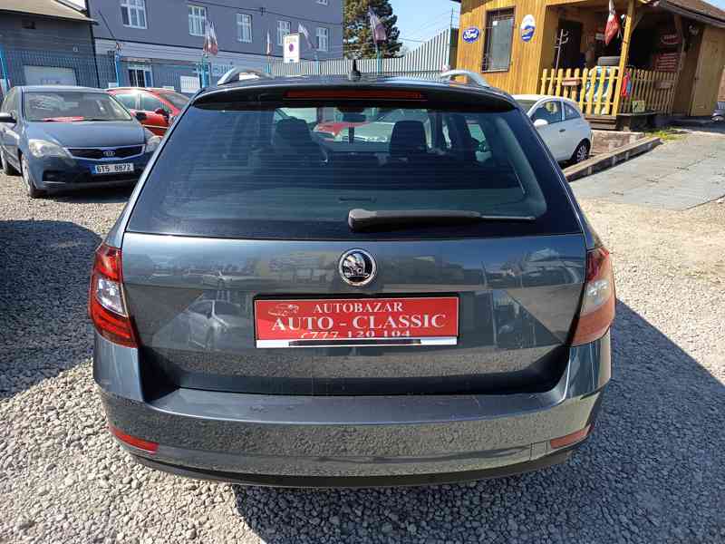 ŠKODA Octavia Combi 1,5TSI Style Plus DSG  - foto 8