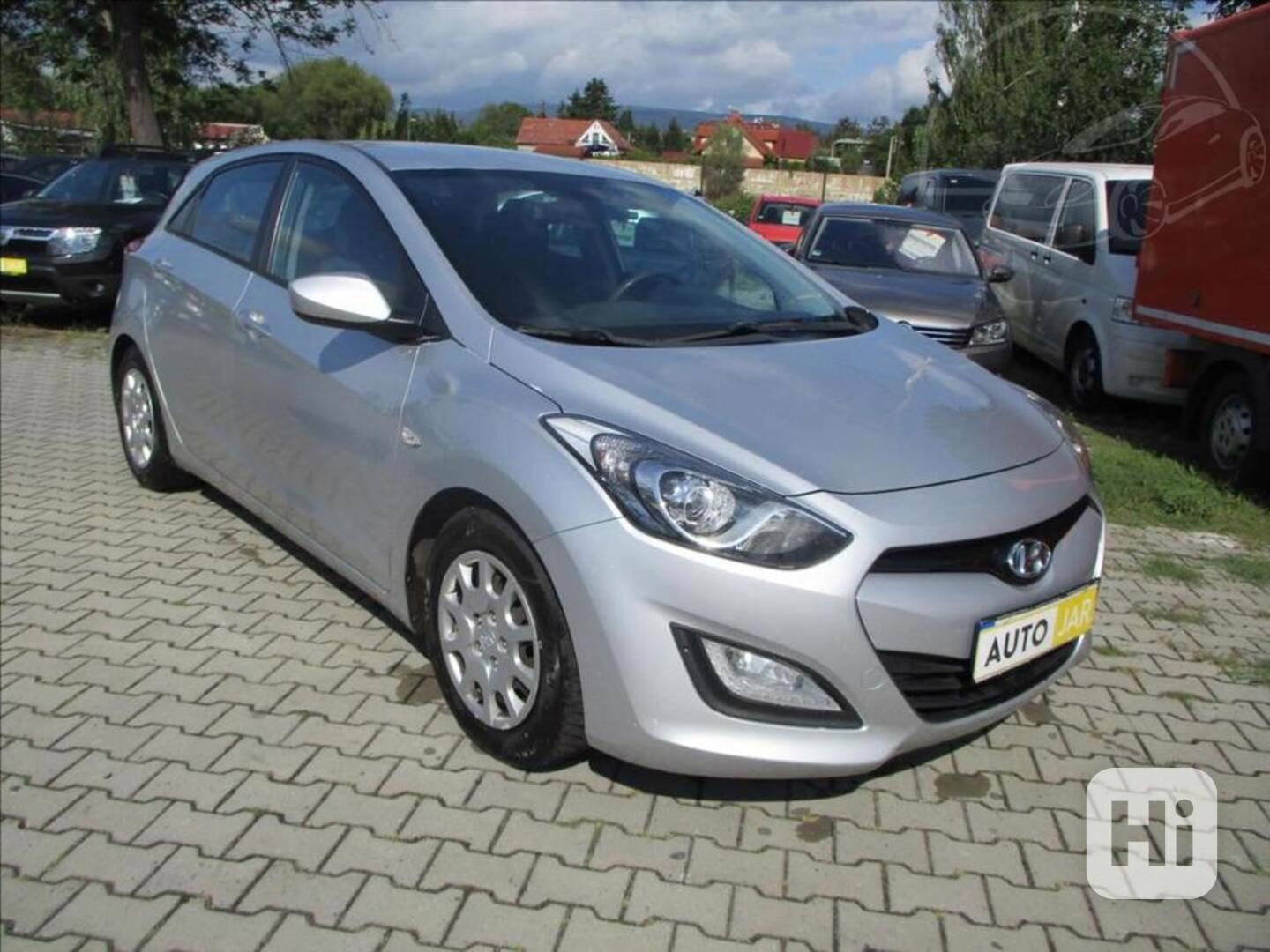 Hyundai i30 1,4 i CVVT Trikolor+ - foto 1