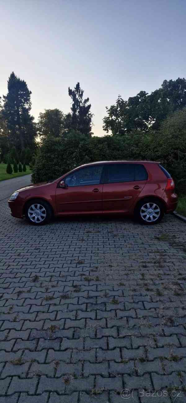 Volkswagen Golf 1,6   benzín United výbava - foto 4